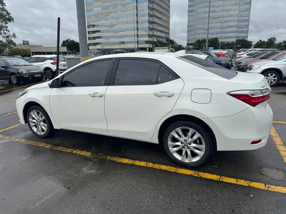 TOYOTA COROLLA 2.0 XEI 16V FLEX 4P AUTOMÁTICO